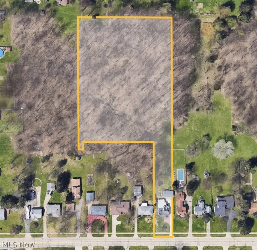 1016 Lander Road, Highland Heights, OH 44143 - #3