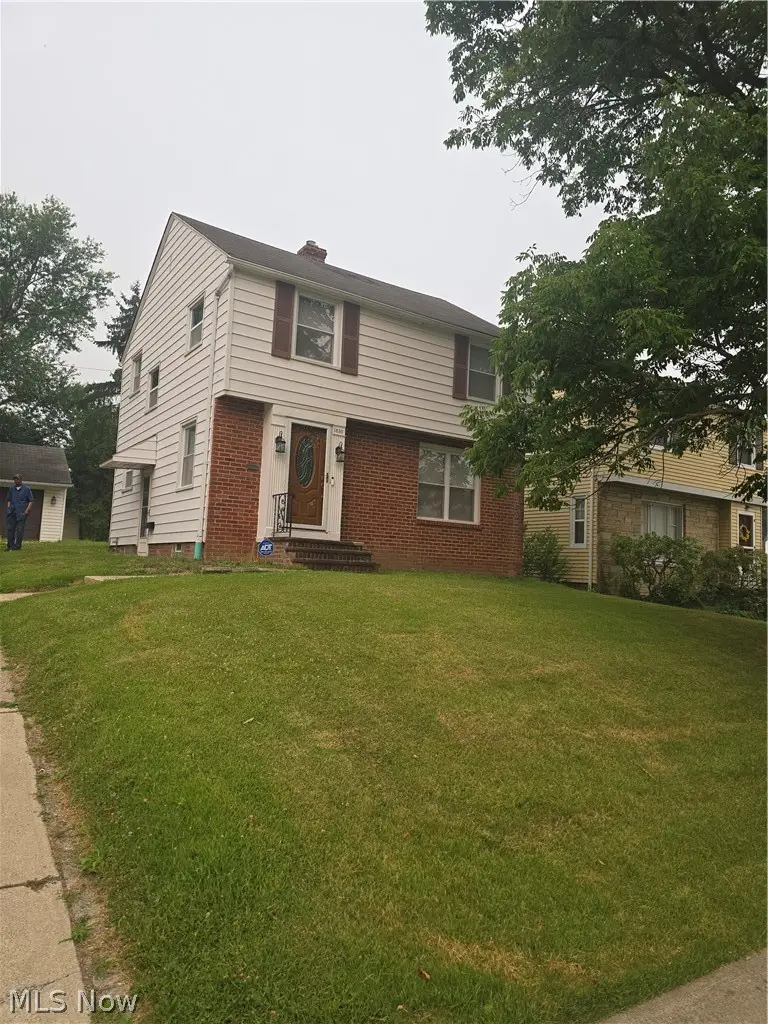 1830 Beverly Hills Drive, Euclid, OH 44117 - #1