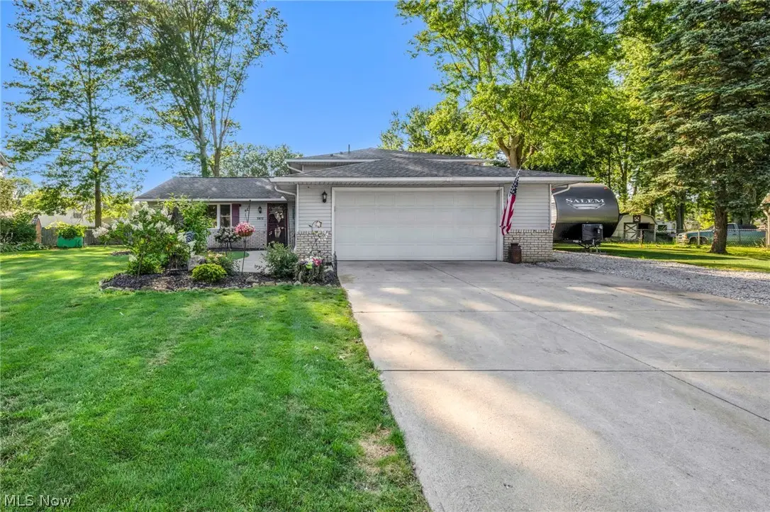 5872 Emerald Street, North Ridgeville, OH 44039 - #1
