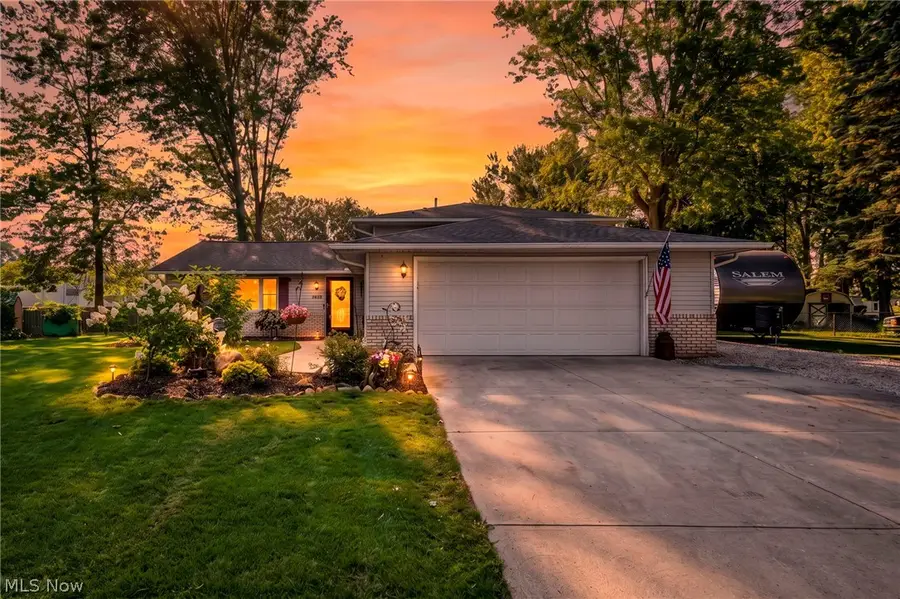 5872 Emerald Street, North Ridgeville, OH 44039 - #3