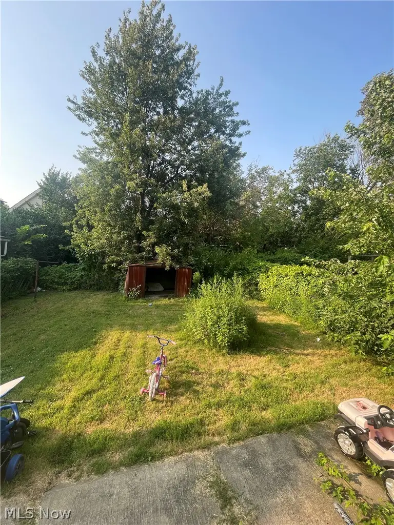 5611 Huss, Cleveland, OH 44105 - #3