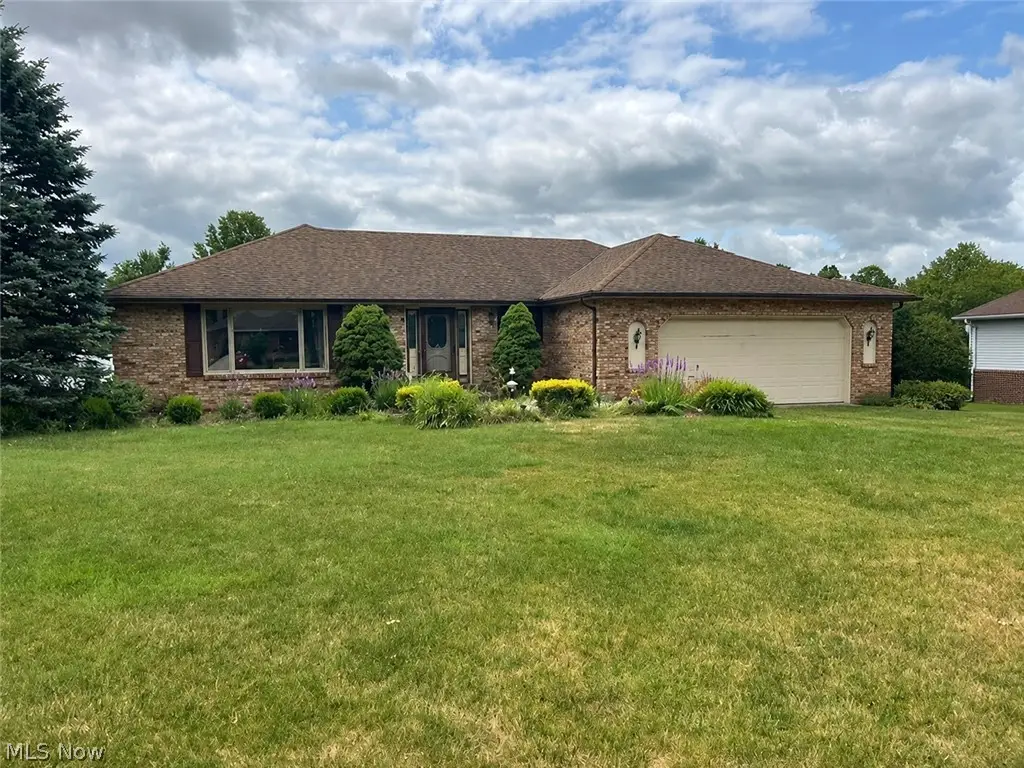 9761 Applewood Drive, North Royalton, OH 44133 - #1
