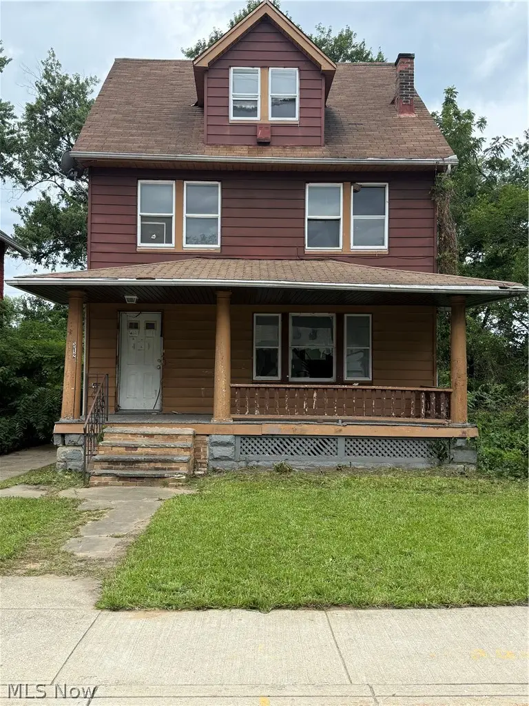 512 E 112th Street, Cleveland, OH 44108 - #1
