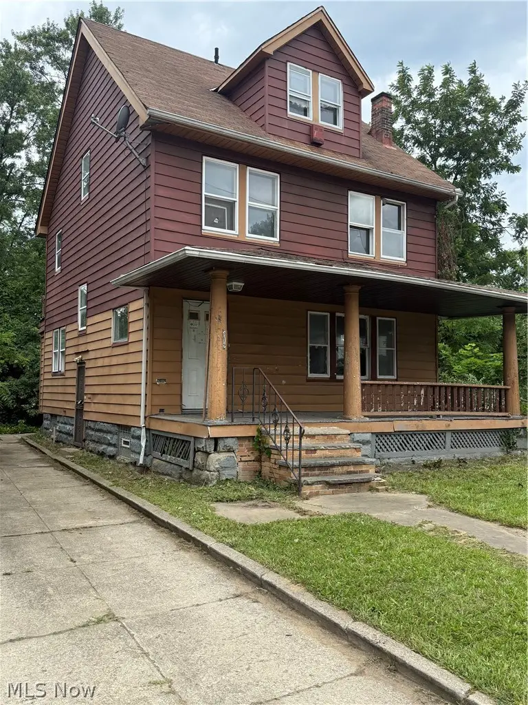 512 E 112th Street, Cleveland, OH 44108 - #3