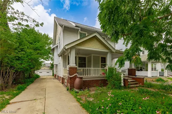 2012 Marlindale Road, Cleveland Heights, OH 44118