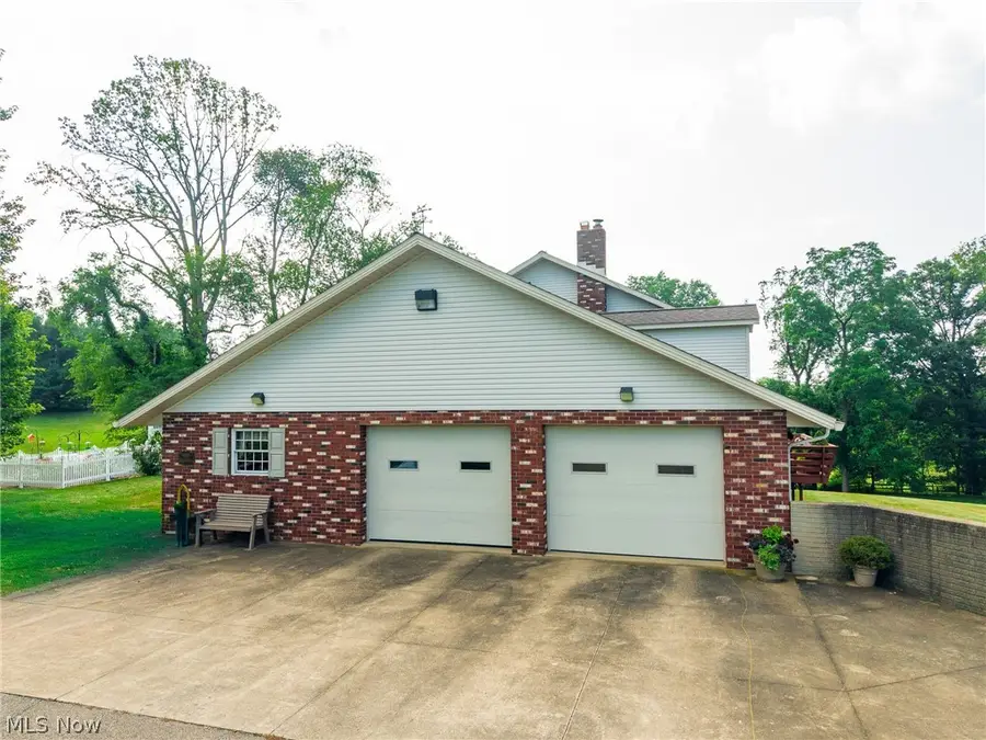 16455 Dover Road, Paint, OH 44627 - #3