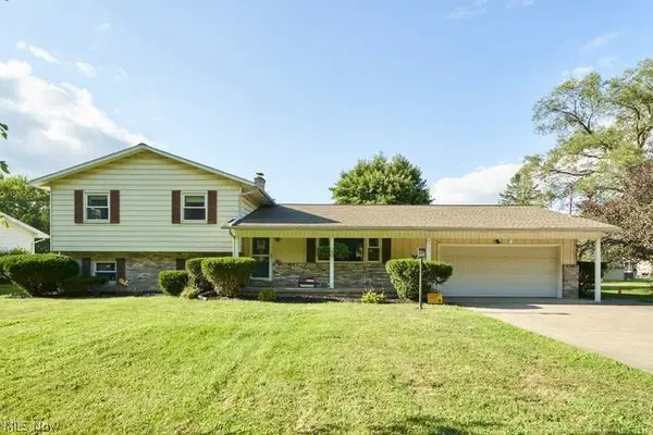 9307 Strausser Nw Street, Massillon, OH 44646