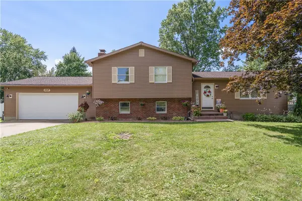 457 S Colonial Drive, Cortland, OH 44410