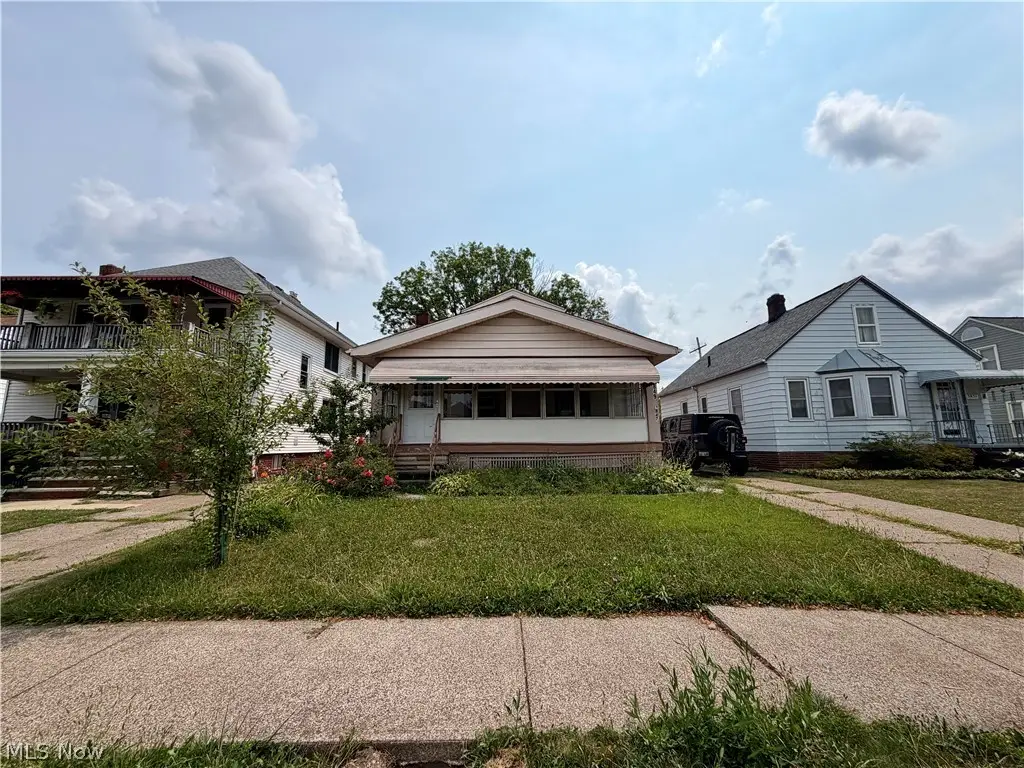 3847-3849 W 136th Street, Cleveland, OH 44111 - #1