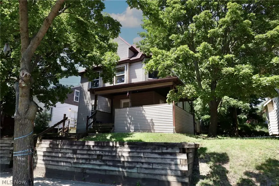 835 Kenmore Boulevard, Akron, OH 44314 - #2
