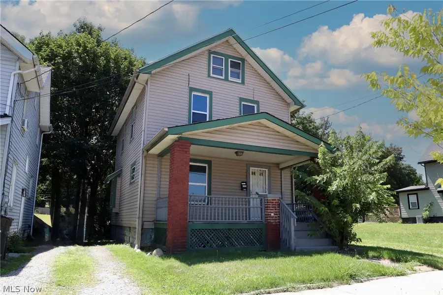 1182 5th Avenue, Akron, OH 44306 - #2