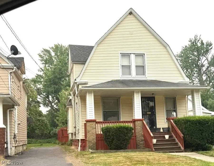 15910 Arcade Avenue, Cleveland, OH 44110 - #2