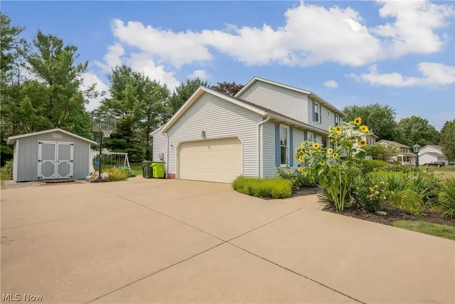 9786 Hocking Nw Street, Massillon, OH 44646 - #2