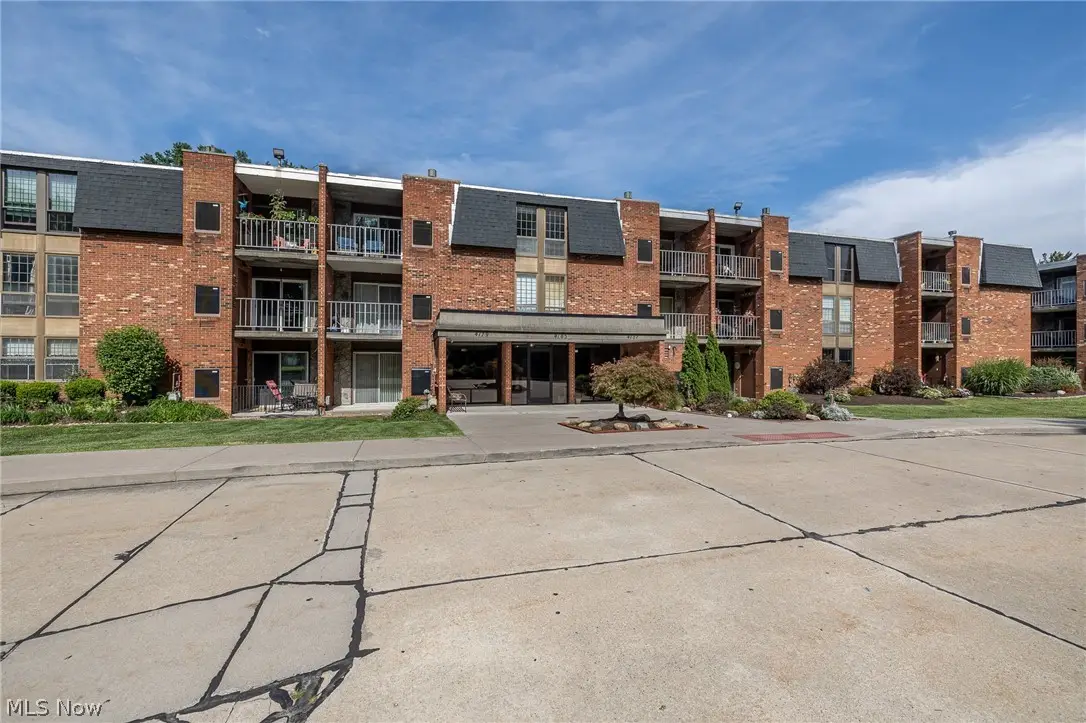 4179 Columbia Road #109, North Olmsted, OH 44070 - #1