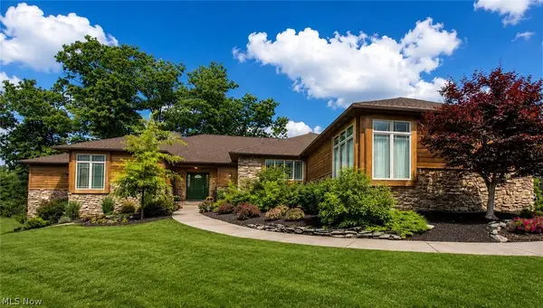 3909 Weymouth Woods Drive, Medina, OH 44256