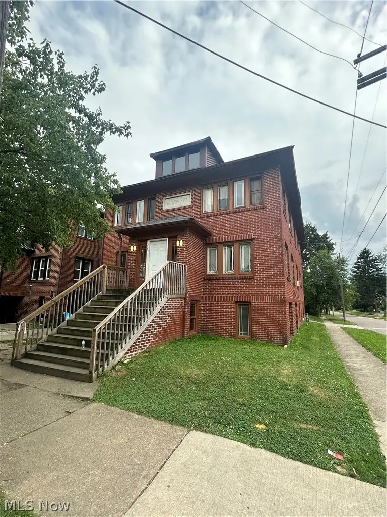 228 Cole Avenue, Akron, OH 44301 - #1