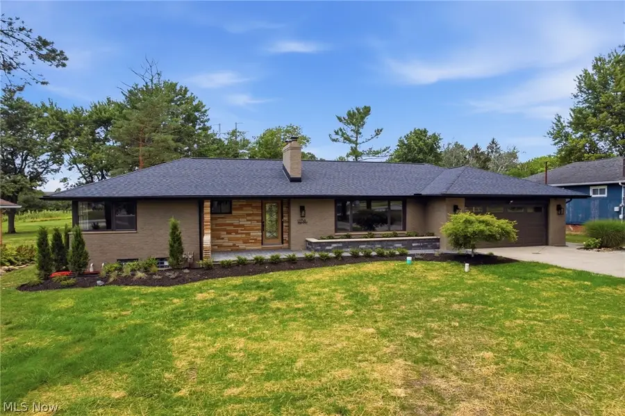 12758 Abbey Road, North Royalton, OH 44133 - #2