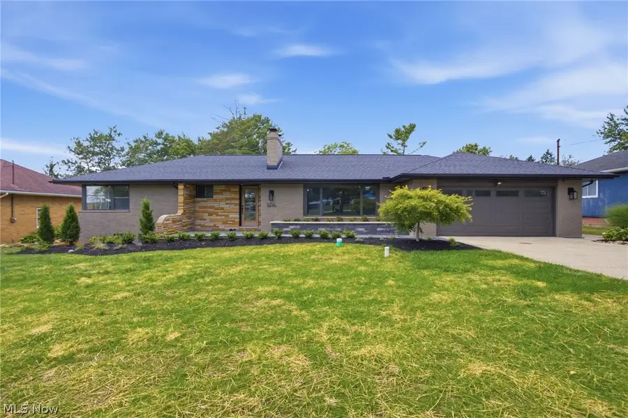 12758 Abbey Road, North Royalton, OH 44133 - #3