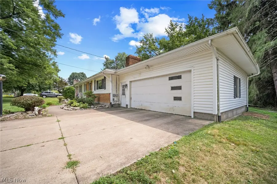 1700 Beryl Road, Akron, OH 44312 - #3