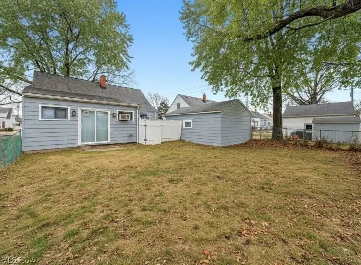 27151 Farringdon Avenue, Euclid, OH 44132 - #2