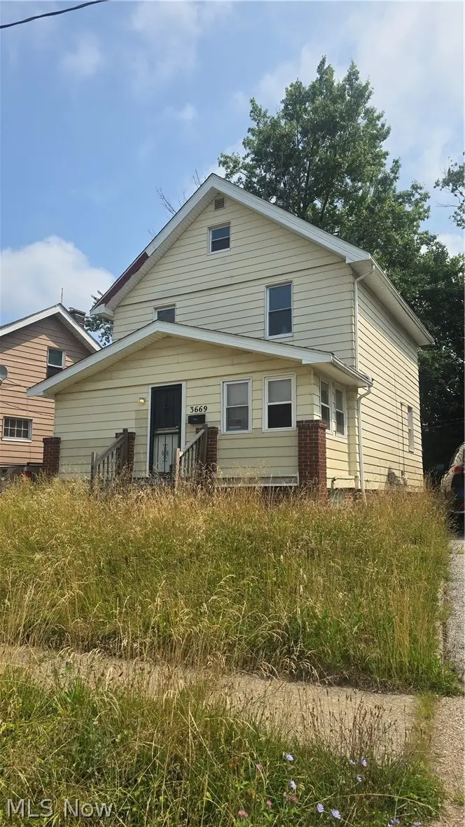 3669 E 112th Street, Cleveland, OH 44105 - #2