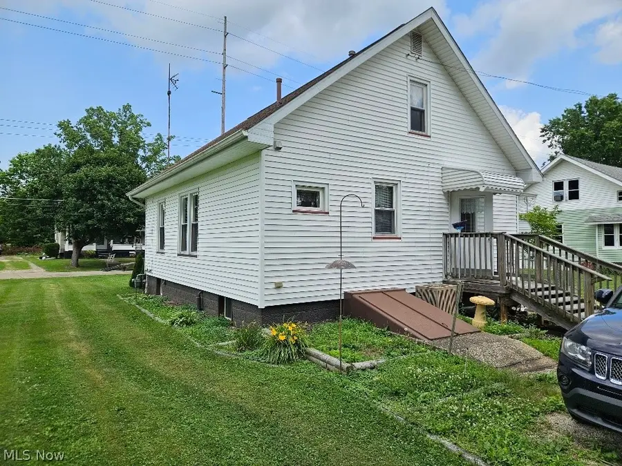 14960 Elmside Ne Street, Alliance, OH 44601 - #3