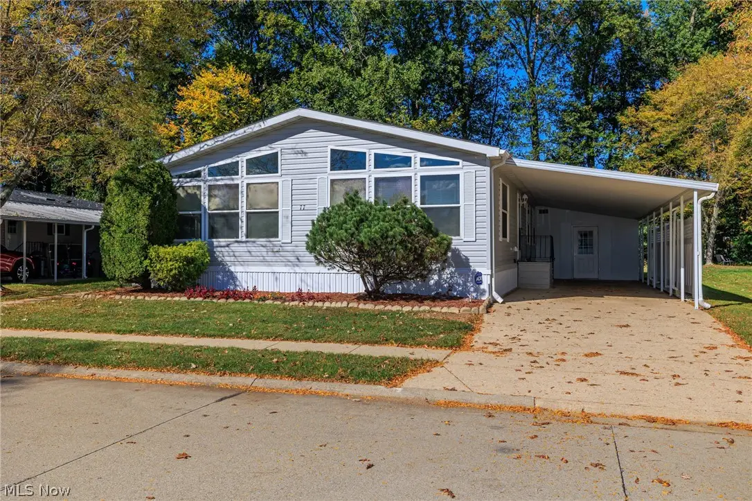 77 Periwinkle Drive, Olmsted, OH 44138 - #1
