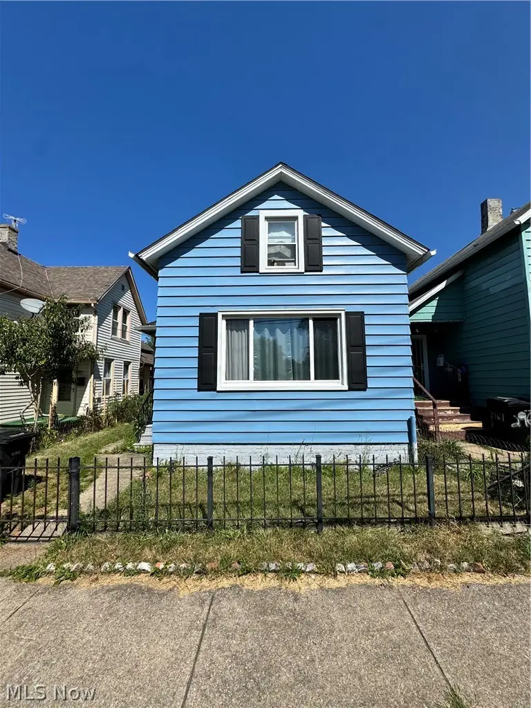 2751 W 32nd Street, Cleveland, OH 44113 - #2