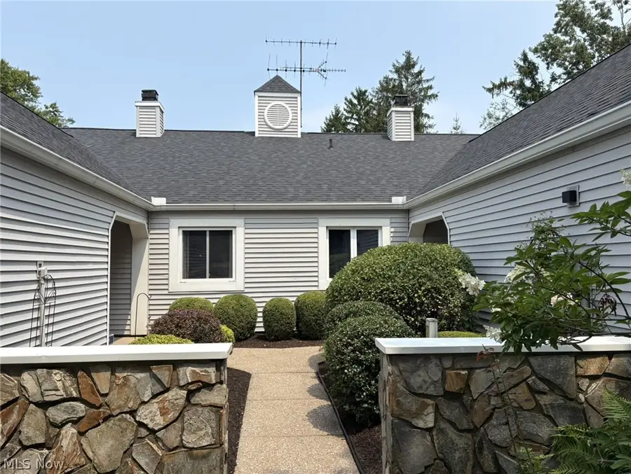 375 Yorktown Place #D2, Vermilion, OH 44089 - #2