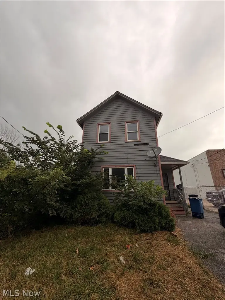 7813 Harvard Avenue, Cleveland, OH 44105 - #1