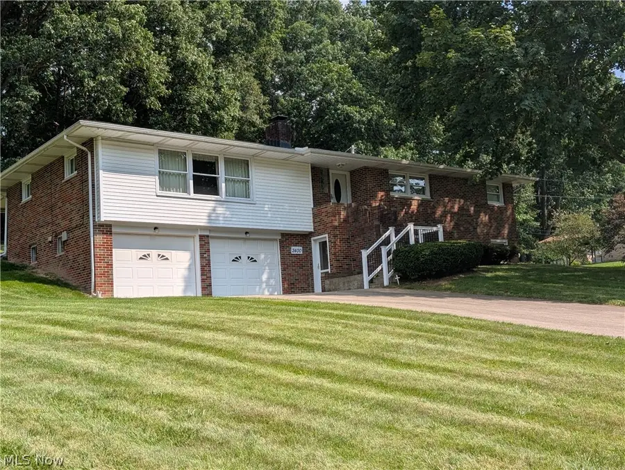 2400 Willow Brook Nw Drive, Dover, OH 44622 - #2