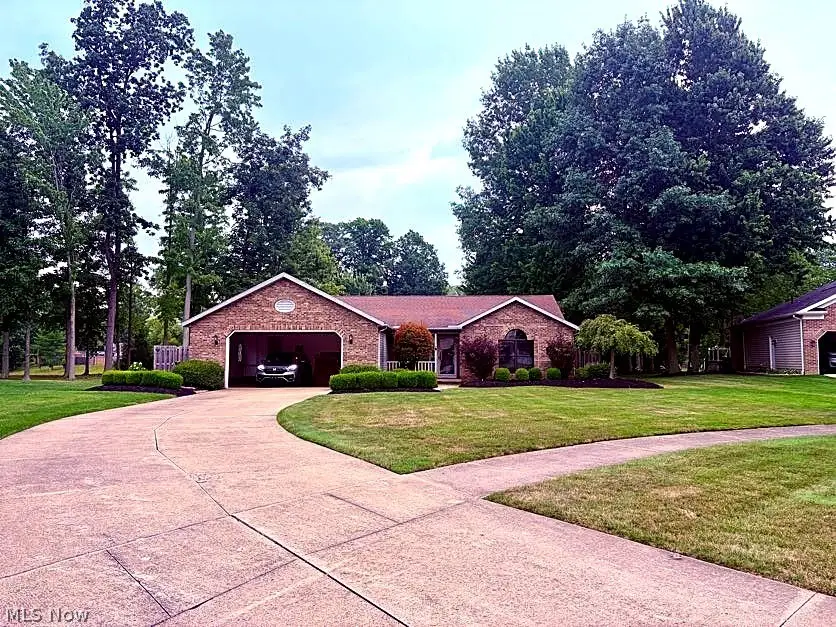 6625 Pear Tree Lane, Mentor, OH 44060 - #1