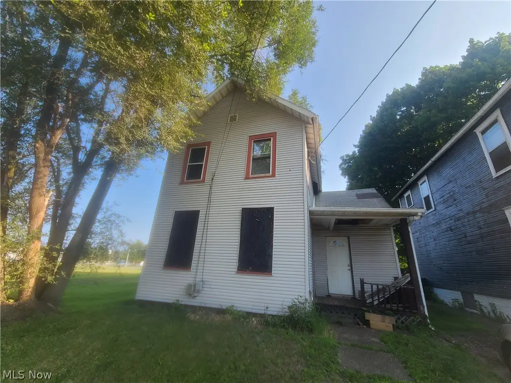 1023 4th Sw Street, Canton, OH 44707 - #1