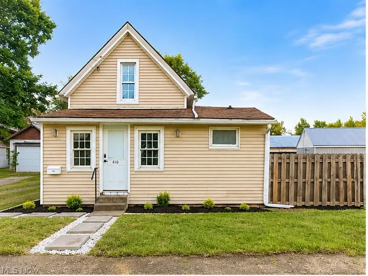 410 E 9th Street, Ashland, OH 44805 - #1