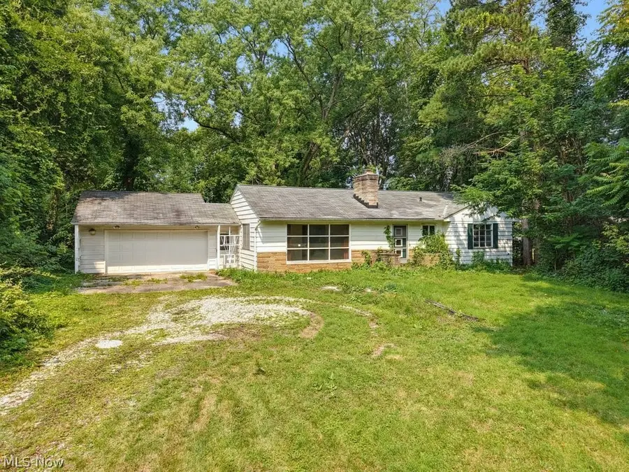 8658 Riverview Road, Brecksville, OH 44141 - #2