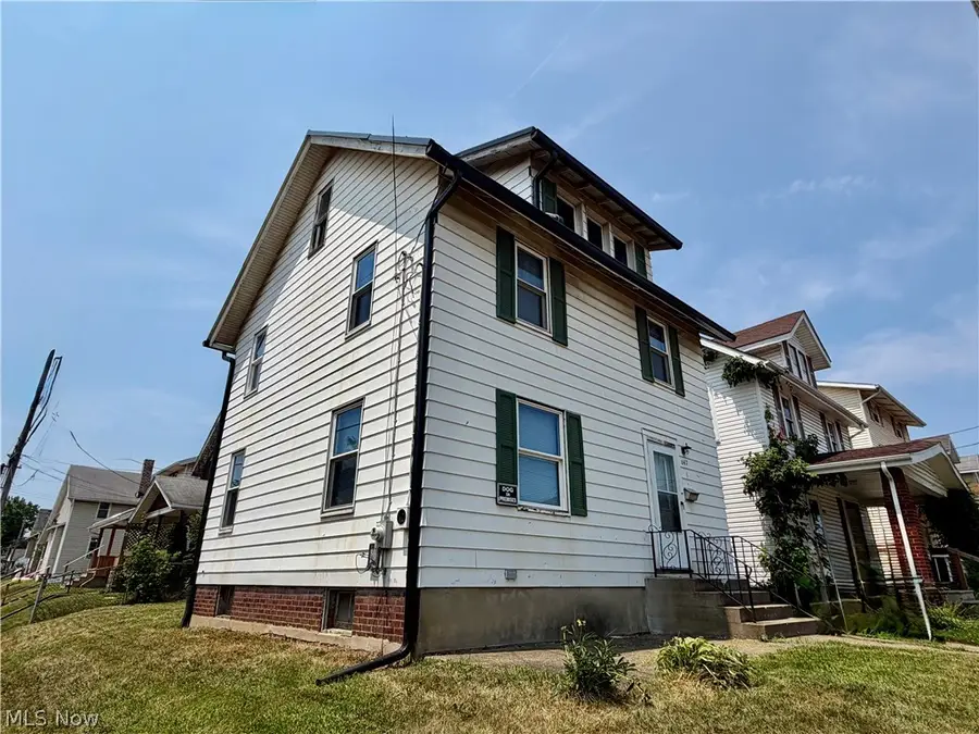 647 Exeter Sw Avenue, Canton, OH 44710 - #2