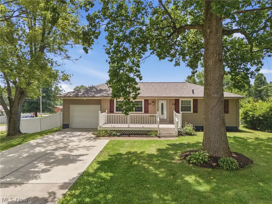 6330 Peach Street, Louisville, OH 44641 - #2