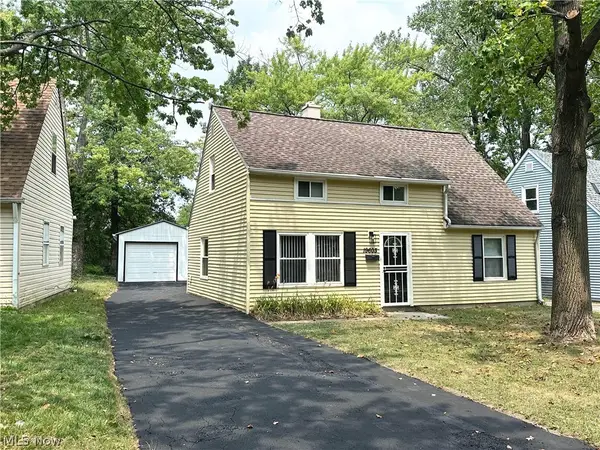 19603 Cherrywood Lane, Warrensville Heights, OH 44128