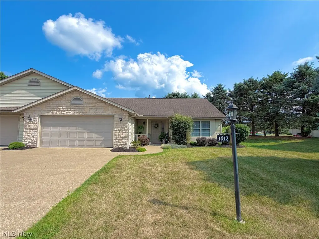 1012 Meadow Nw Drive, Strasburg, OH 44680 - #1