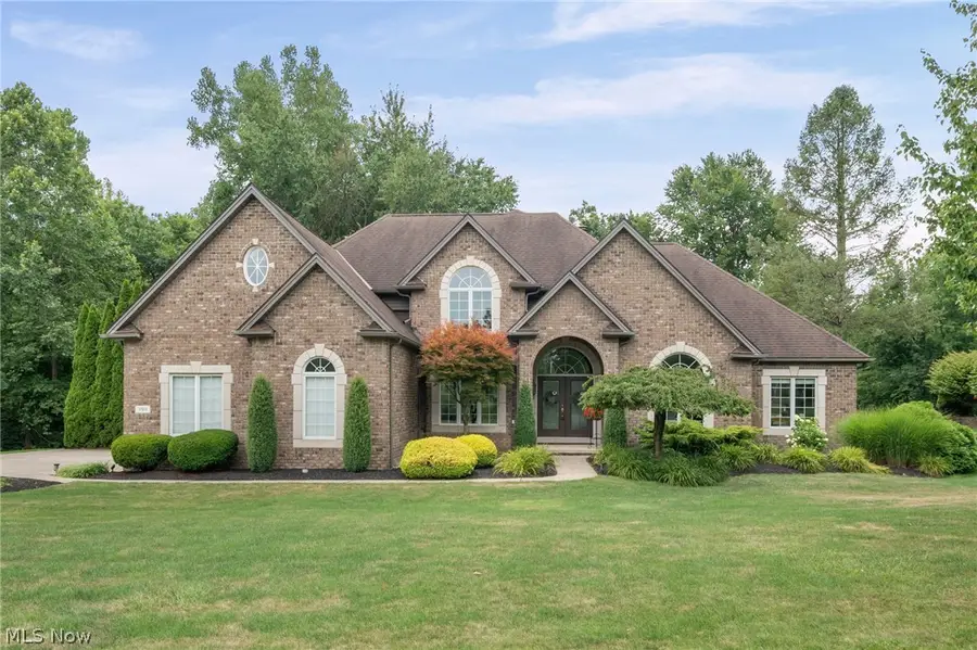11911 Nottingham Pkwy, North Royalton, OH 44133 - #3