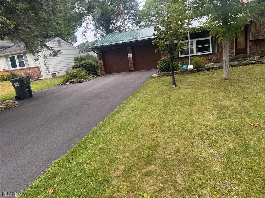 1921 Birch Trace Drive, Austintown, OH 44515 - #3