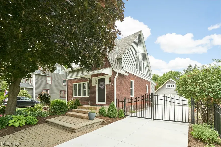 2045 Lorena Avenue, Akron, OH 44313 - #2