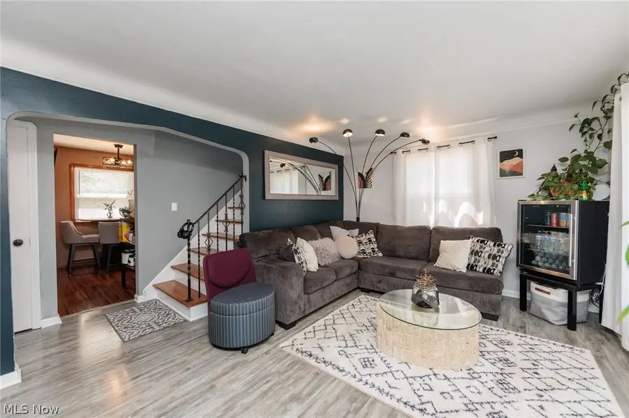15308 Maplewood Avenue, Maple Heights, OH 44137 - #3