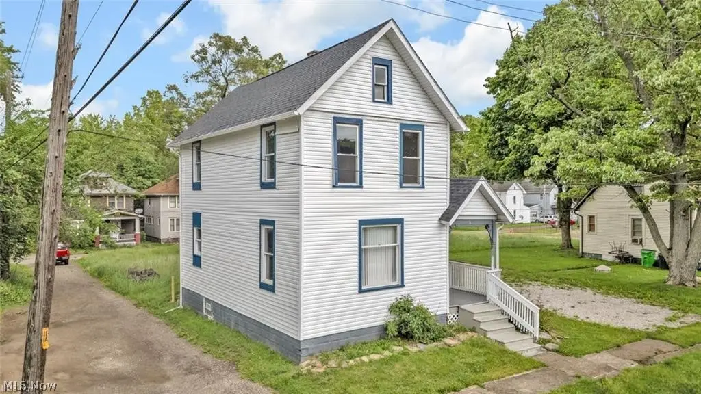 452 E Summit Street, Alliance, OH 44601 - #1
