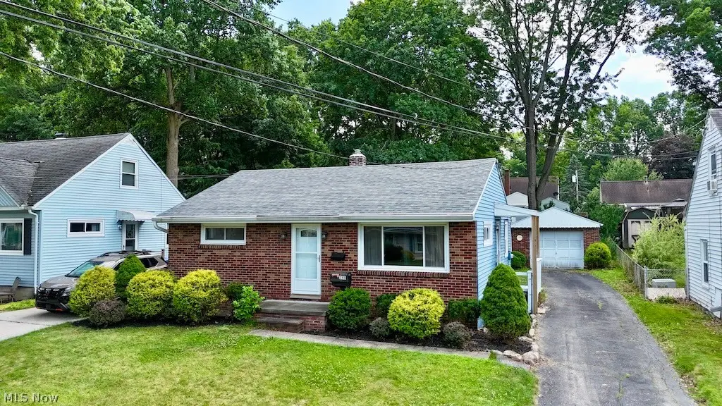 248 Jennings Avenue, Cuyahoga Falls, OH 44221 - #1