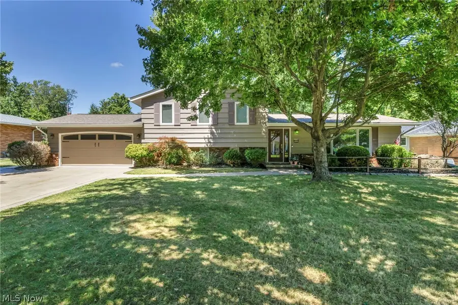 3665 Russett Drive, Broadview Heights, OH 44147 - #2