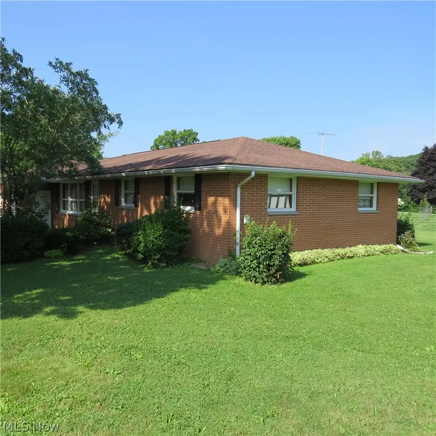 1165 Kensington Ne Road, Carrollton, OH 44615 - #2
