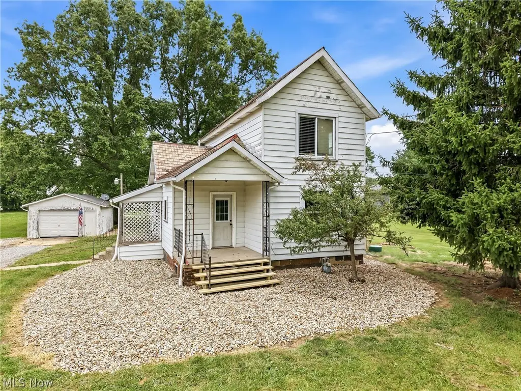 20954 Lake Park Boulevard, Alliance, OH 44601 - #1