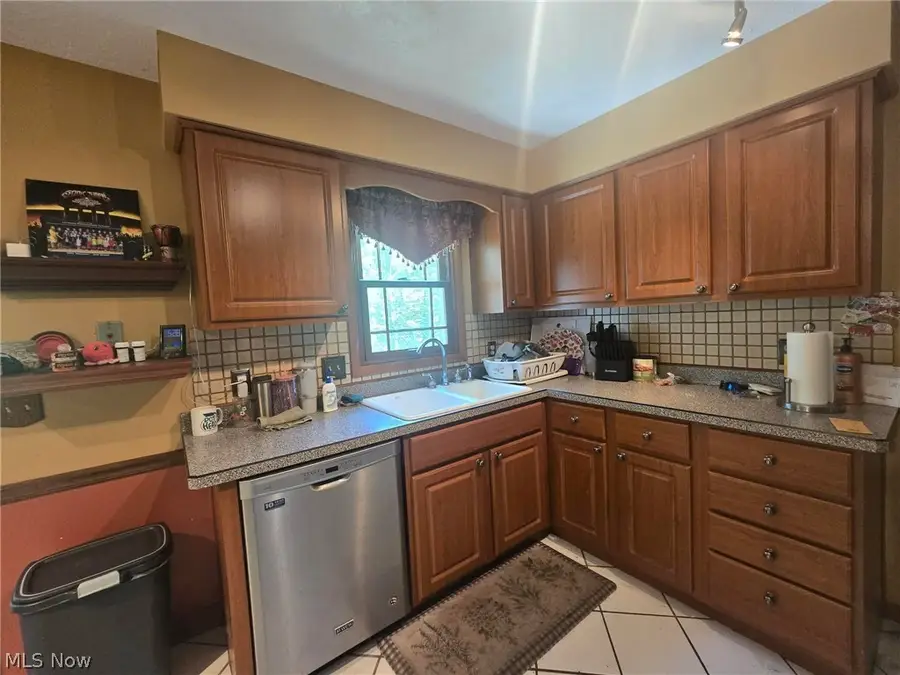 11709 Pinewood Trail, Chesterland, OH 44026 - #2