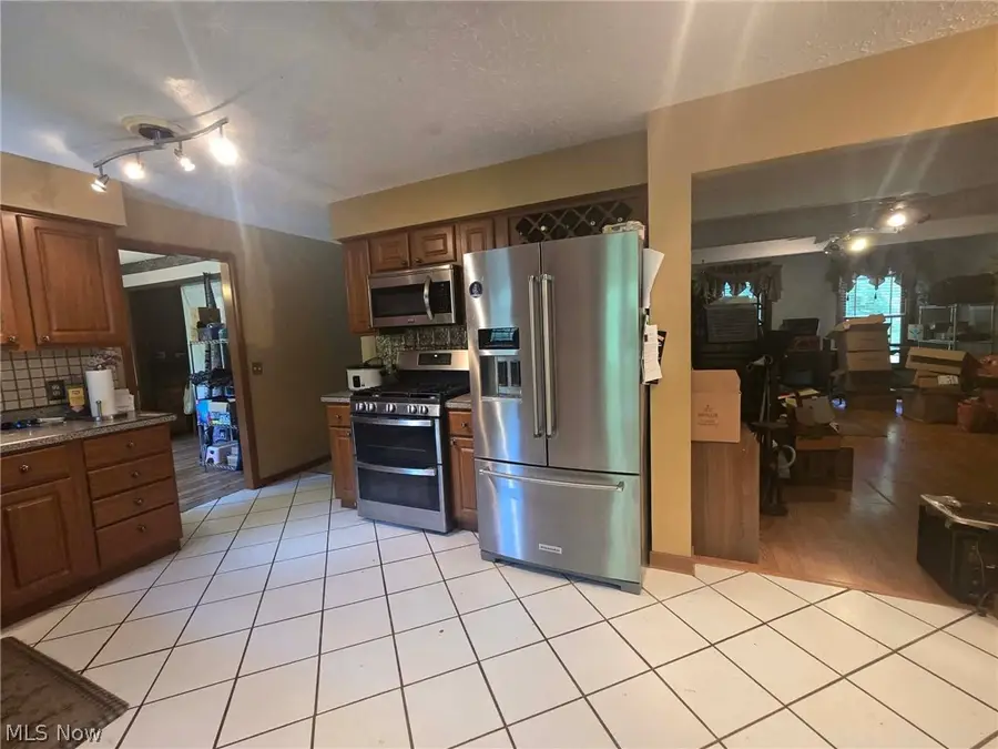 11709 Pinewood Trail, Chesterland, OH 44026 - #3